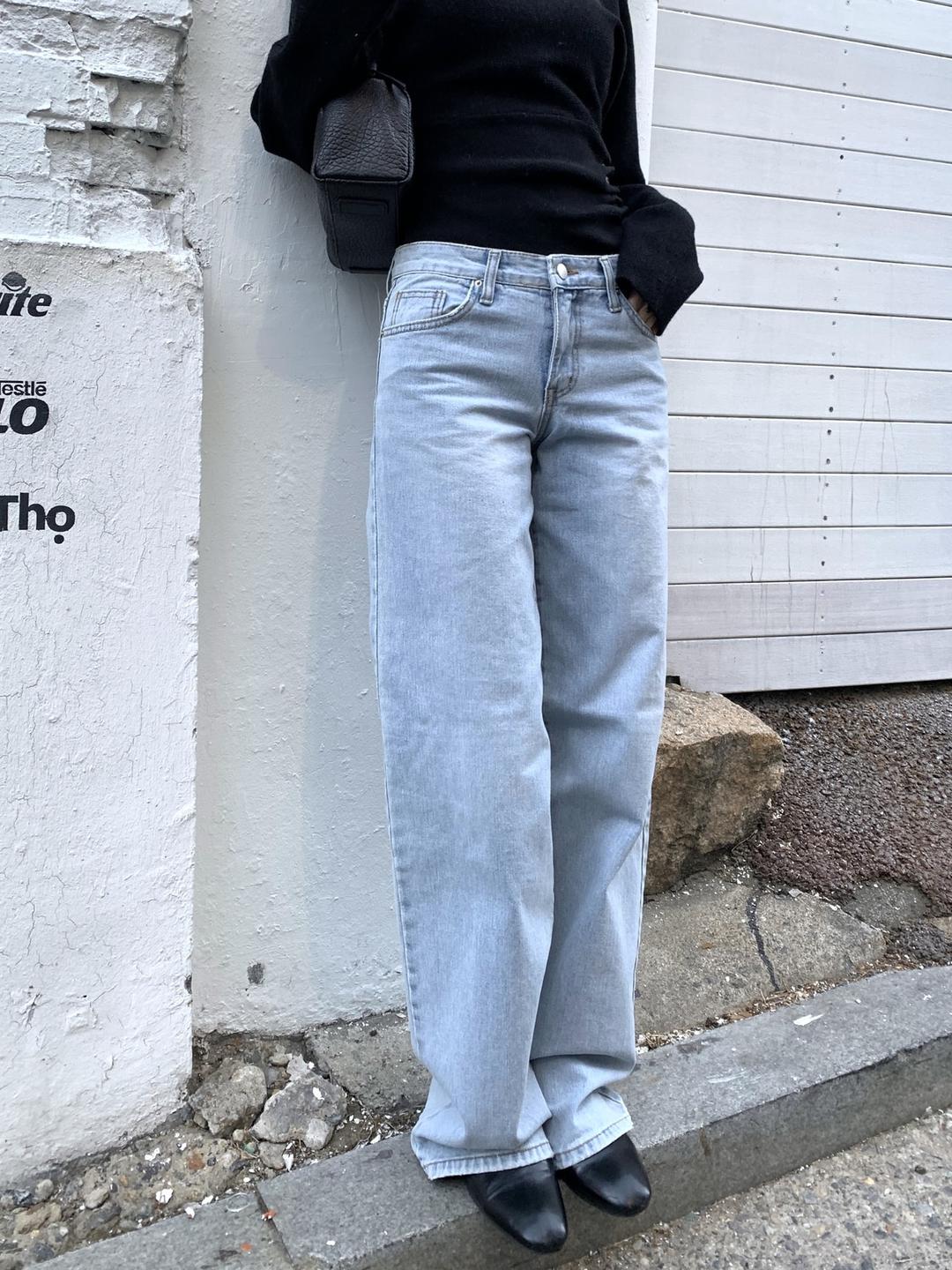 프릴리 DM. Lento Low Fit Wide Pants