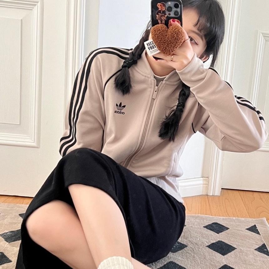 아디다스 슈퍼스타 져지 트랙탑 원더 베이지 남녀공용 IL2495