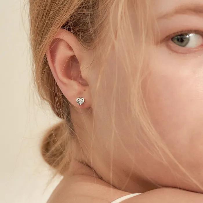 [925은침][나연착용] 하트 스톤 이어링 (3 color)