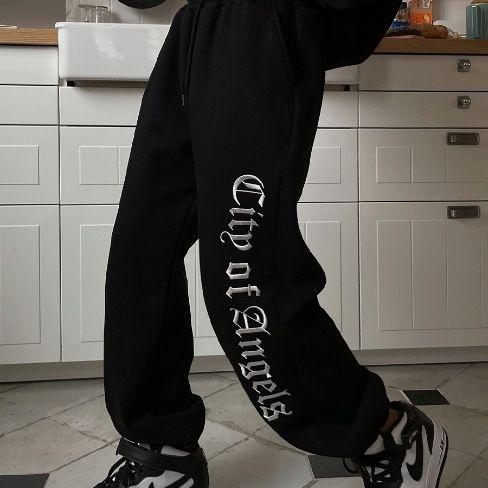 엔젤 레터링 조거팬츠