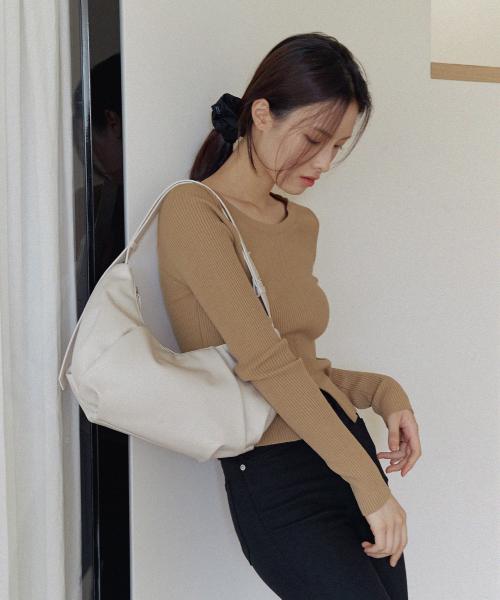 로에브 호보백 Loeb Hobo Bag_Ivory