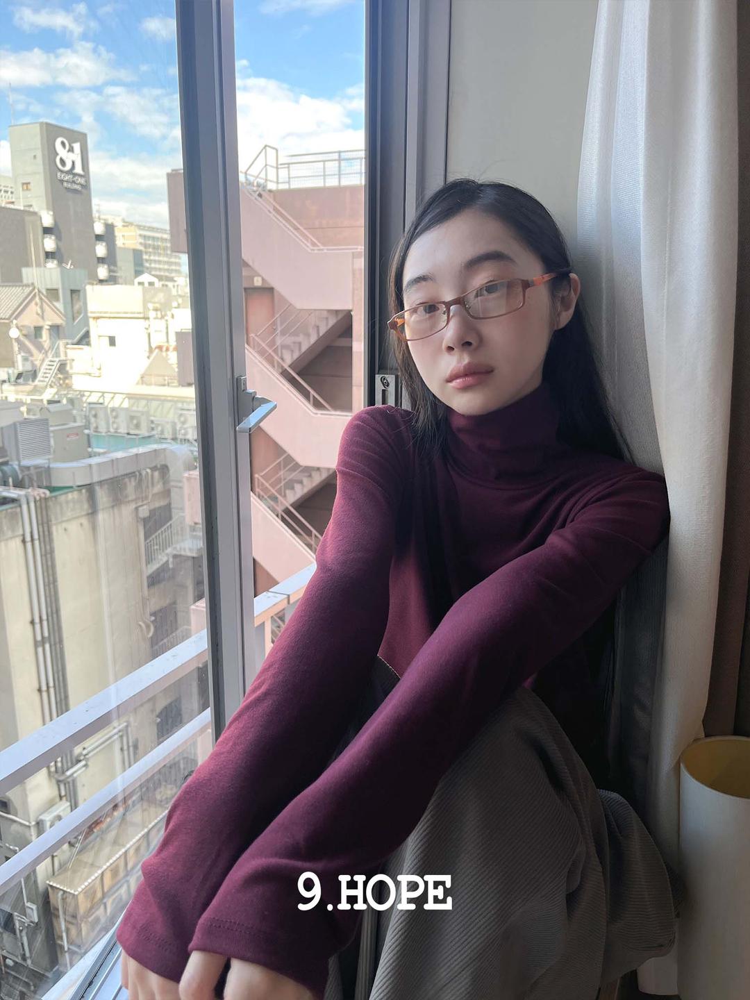 김아홉 [9.hope] stay warm 폴라T (burgundy)