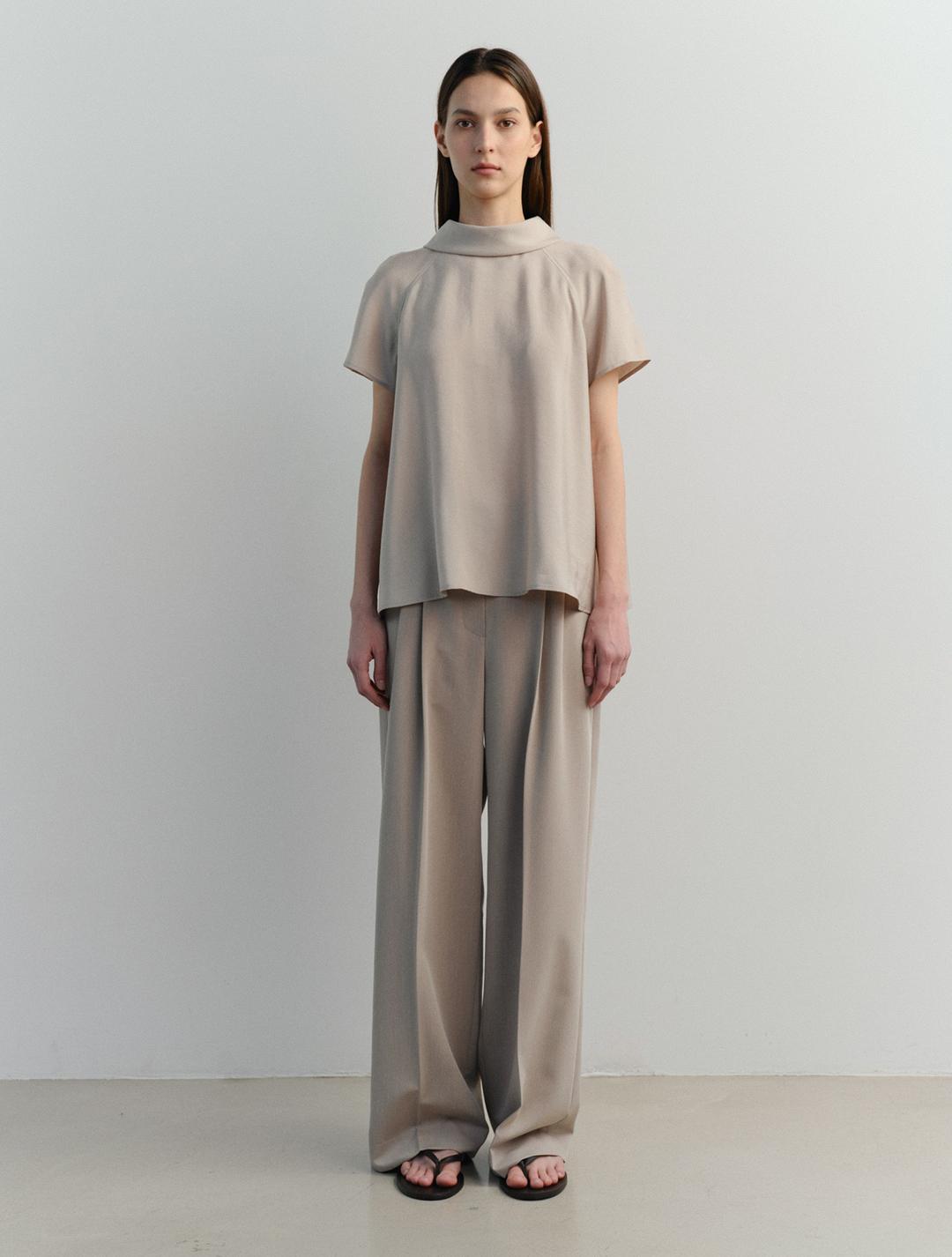 SS Wide Tuck Pants (Taupe)