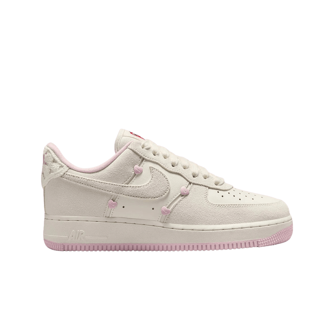 (W) Nike Air Force 1 Low Valentine's Day Sail Pink Foam