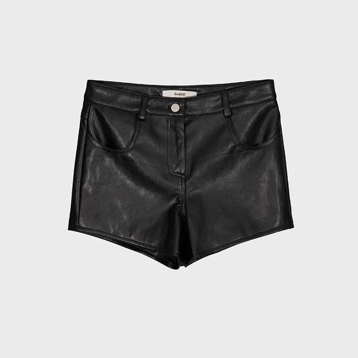 CURVED LEATHER SHORTS