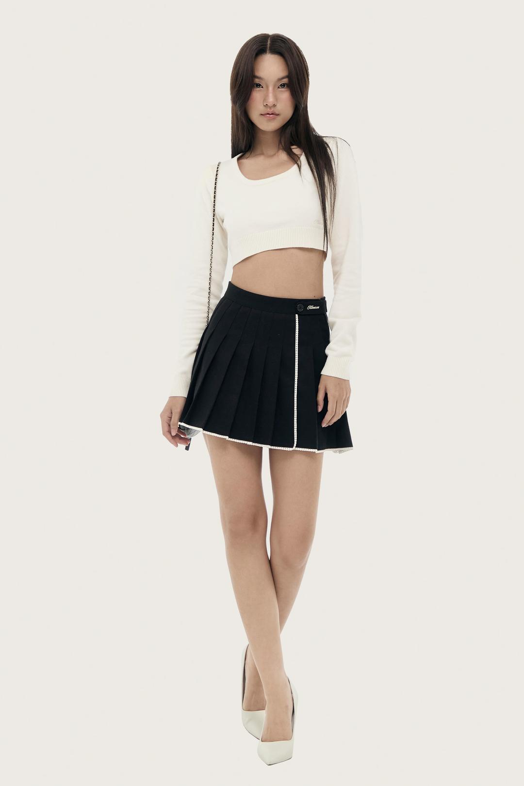 Crepe lace pleated skirt, Black