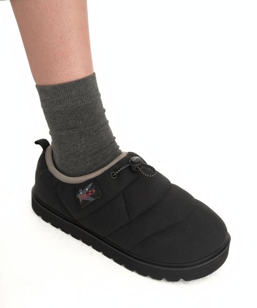 폴카1 V2 패딩 방한 슬리퍼 블랙 콤비