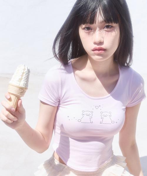 쿠마 핫픽스 핏티드 티셔츠 핑크