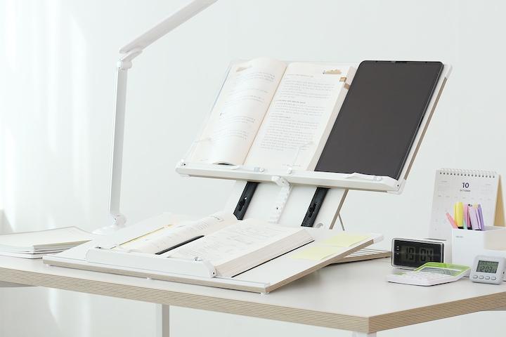 [10%쿠폰]2단 원목 높이조절 독서대 필기대 북스탠드 책받침대 4colors PL240