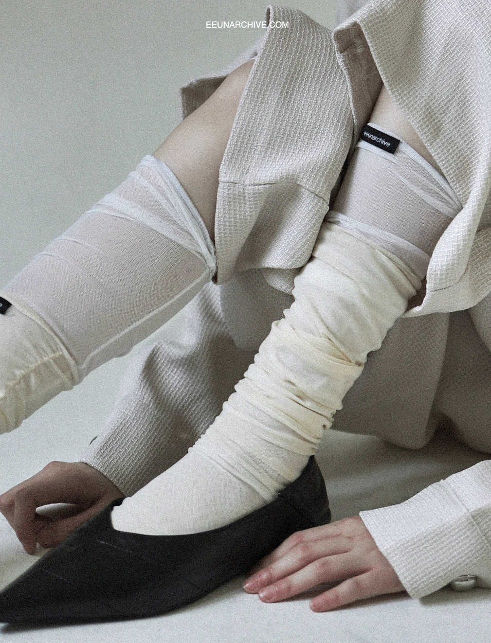 [ EEUN MADE ] Airy Mesh Knee Socks