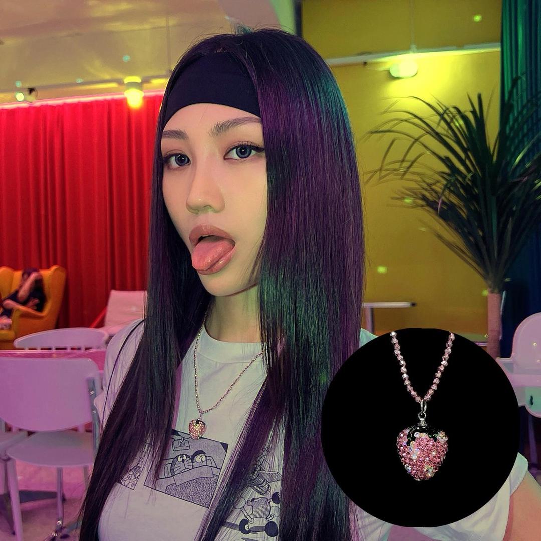 무차차모나 [당일배송/단독] 1102 러블리한 영롱 핑크 큐빅 딸기 팬던트 핸드메이드 비즈 목걸이 (써지컬스틸)