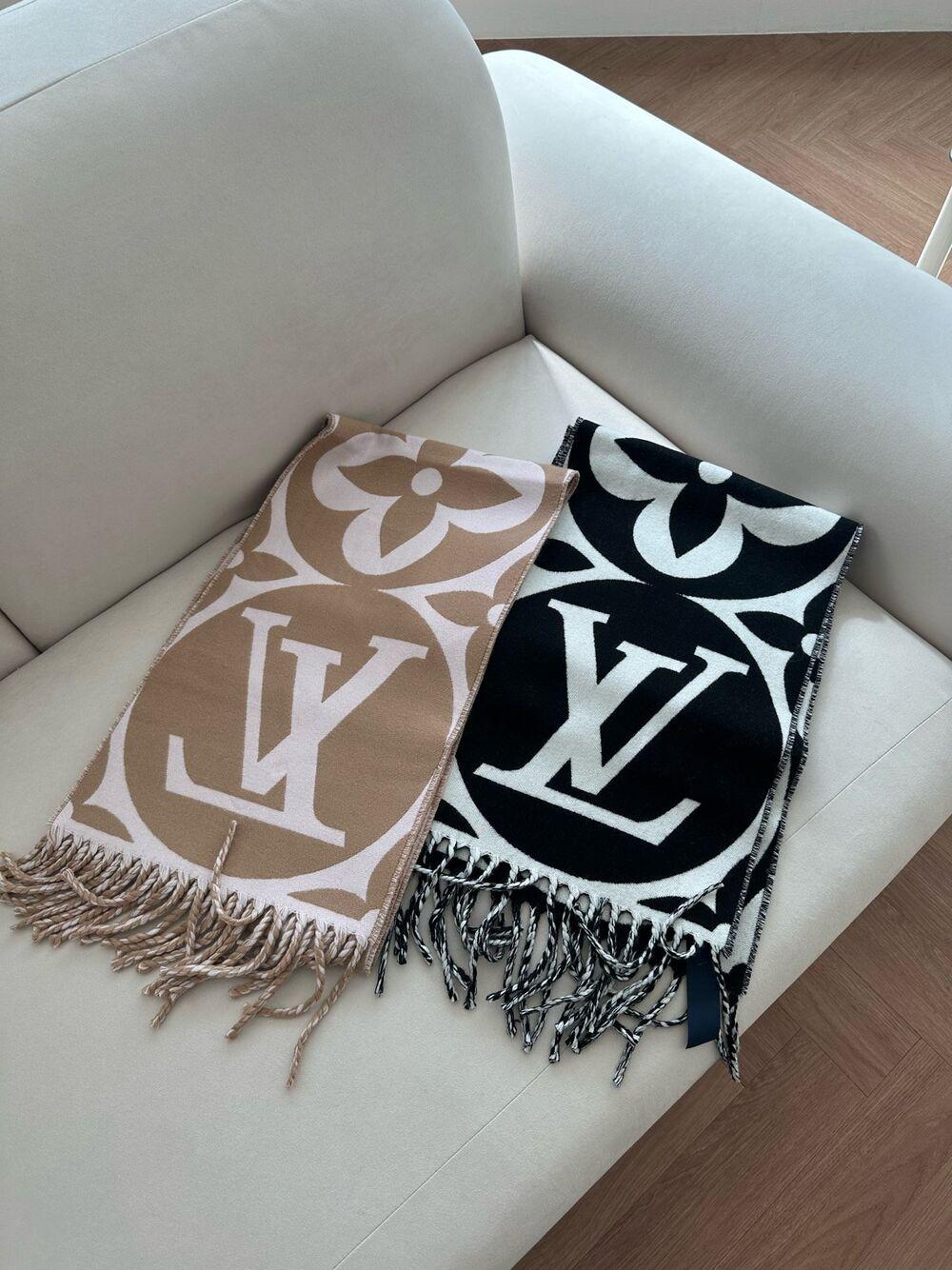 LV 메달리안 울 머플러