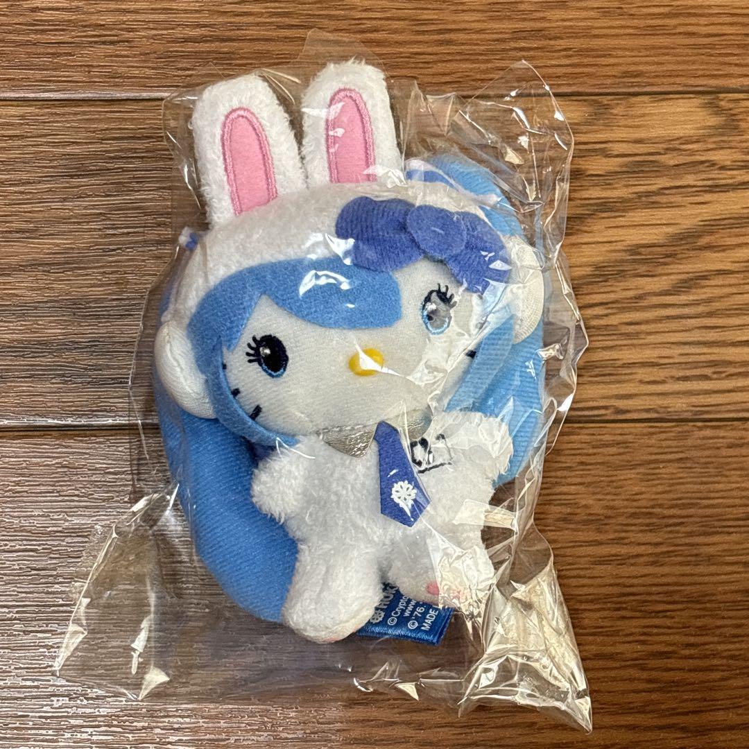 新品未開封 初音ミク 雪ミク キティちゃん ぬいぐるみ