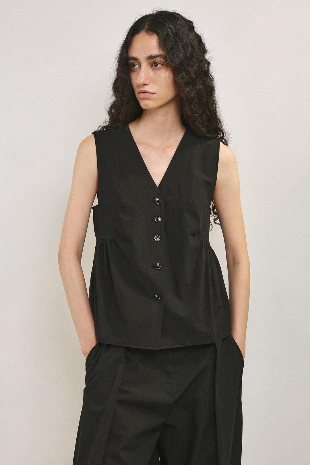 Summer Shirred Vest _ Black