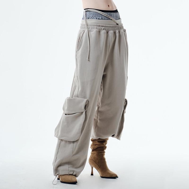 (2월 15일 순차배송)NOX GRAPHIC JOGGER (SAND)