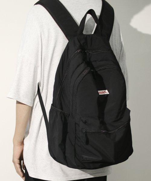 Layered backpack _ black