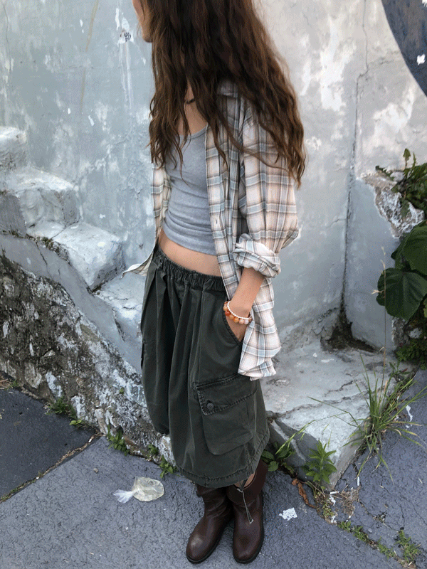 pigment cargo bermuda pants