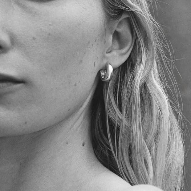 소피부하이 26ss 슬림 힌지 귀걸이/실버 | 후루츠패밀리