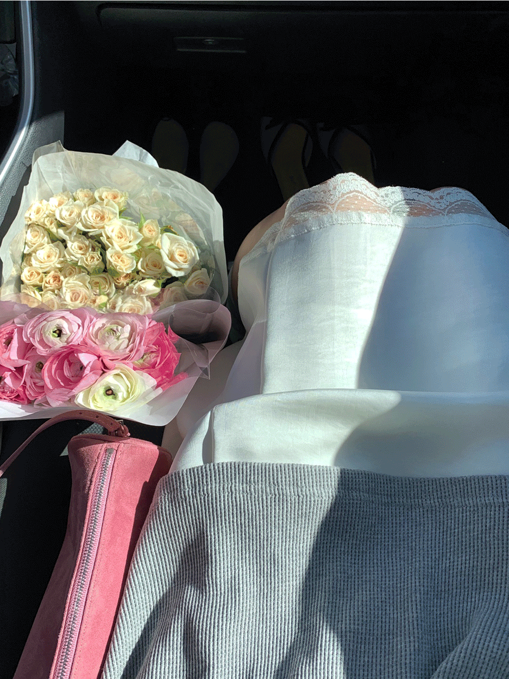 피터앤웬디 [💰갓성비/트렌디템✨] 실키 레이스 미디 스커트