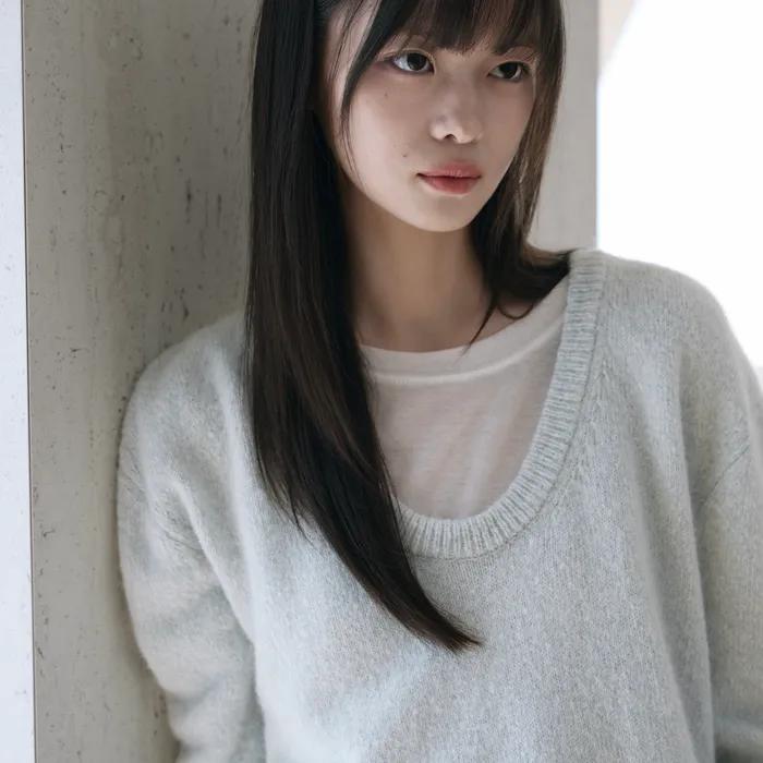 Palette deep neck knit (apple mint)