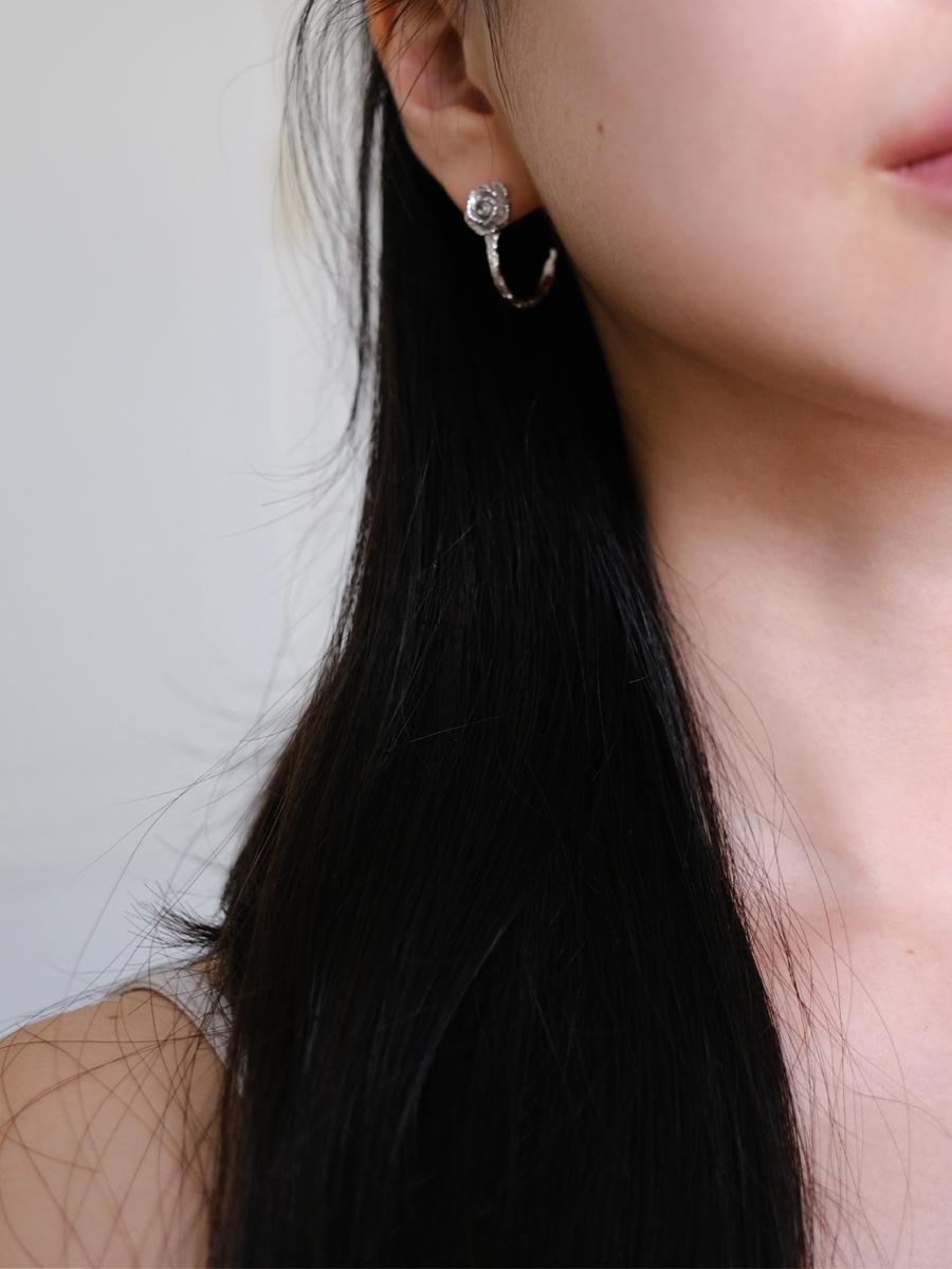 Renaissance rose earring