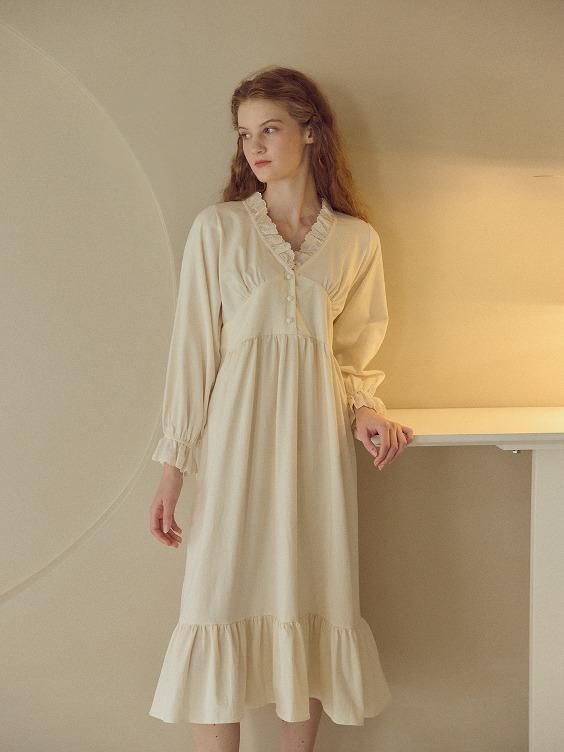 4637 BDFHO  코지앤 원피스 Cream