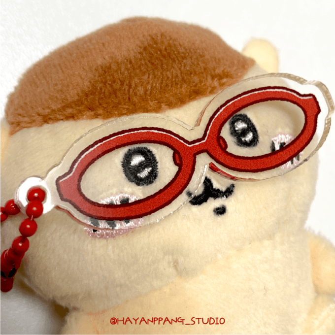 하얀빵스튜디오 빨간안경 아크릴키링 2type