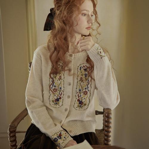 PM_Flower embroidery cardigan