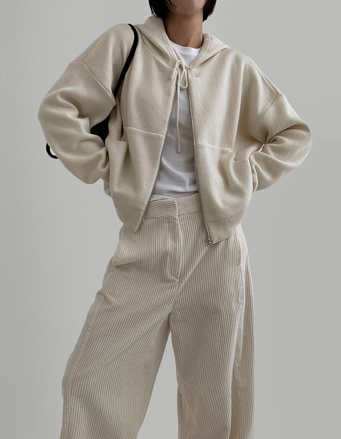 라룸 니트후드집업