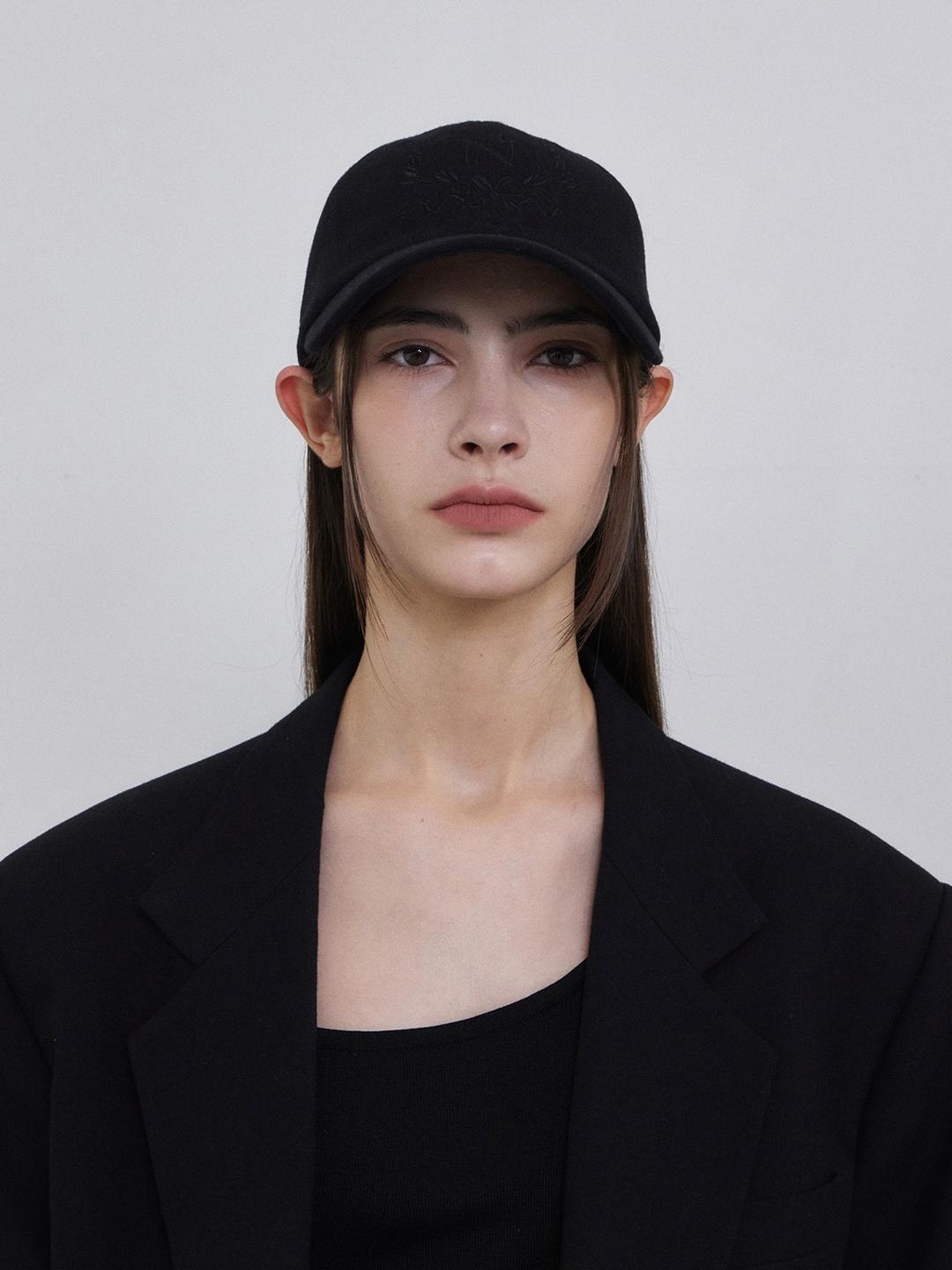 [윤아,이채연,하지원 착용] NORMOR(노머) Baseball Cap Black