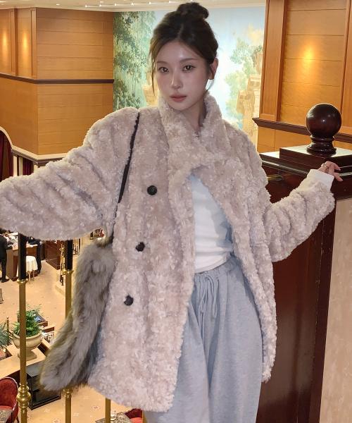 시프네 더블 버튼 퍼 자켓 ( 아이보리 )