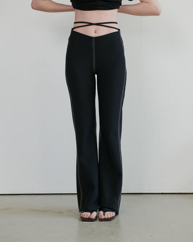 STITCH DETAIL FLARED PANTS_BLACK