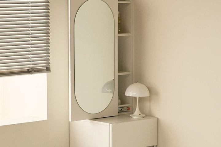 22일 단하루 99,900원 / 마린 라운드 거울 틈새수납장 틈새화장대