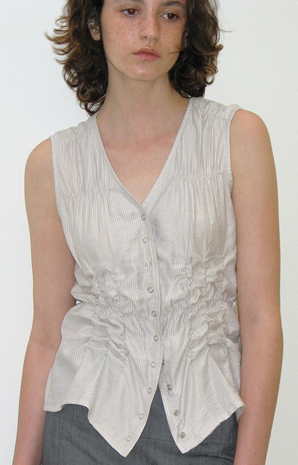 [Delivery 06.05] WRINKLE SLEEVELESS SHIRT, SAND GRAY