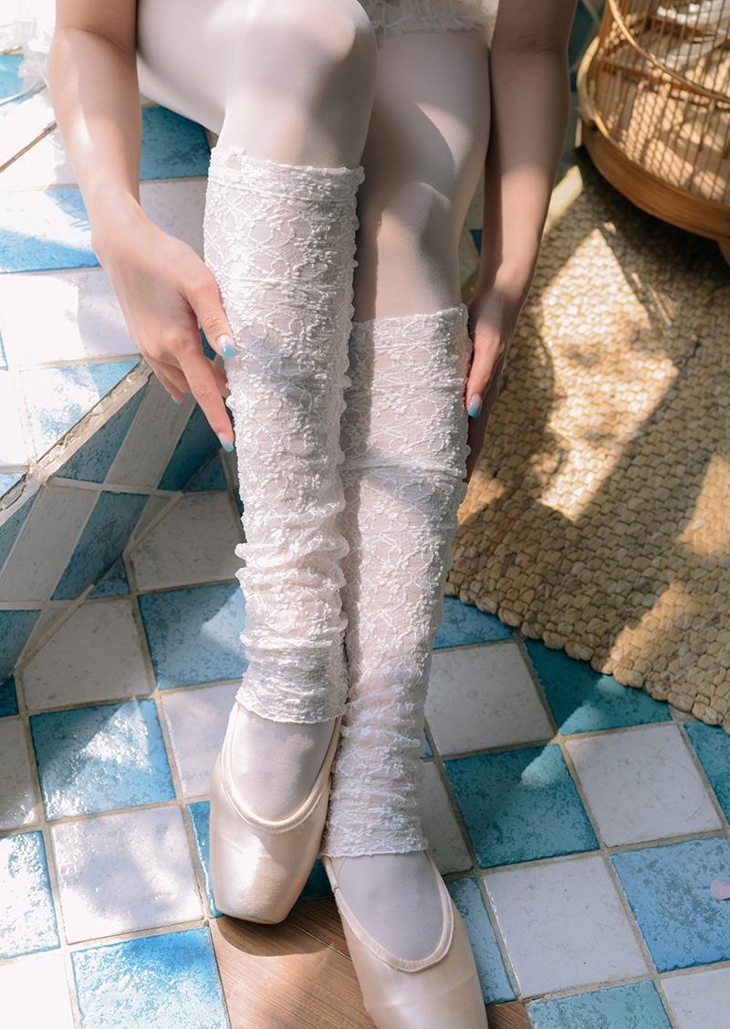 FLOWER LACE LEG WARMER