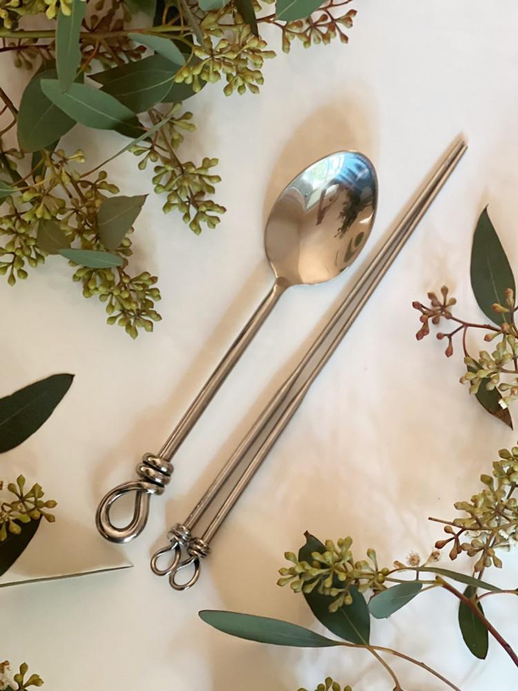 샹달 수저세트(숟가락+젓가락1set) - 태국커트러리 커트러리세트 꼬임커트러리 한식커트러리 샹달젓가락 샹달숟가락