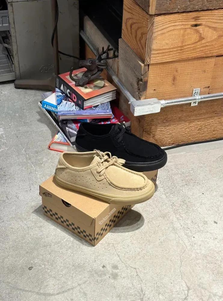 SALE 반스 카버 로우 모카신 스웨이드 CARVER LO V398 샌드, 블랙 2컬러 225-300사이즈