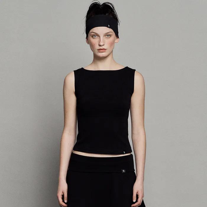 PLAIN BOATNECK SLEEVELESS TOP BLACK