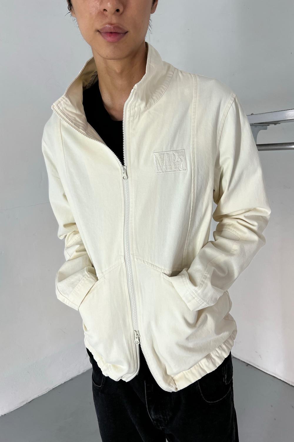 MPa PORTABLE JACKET (IVORY)