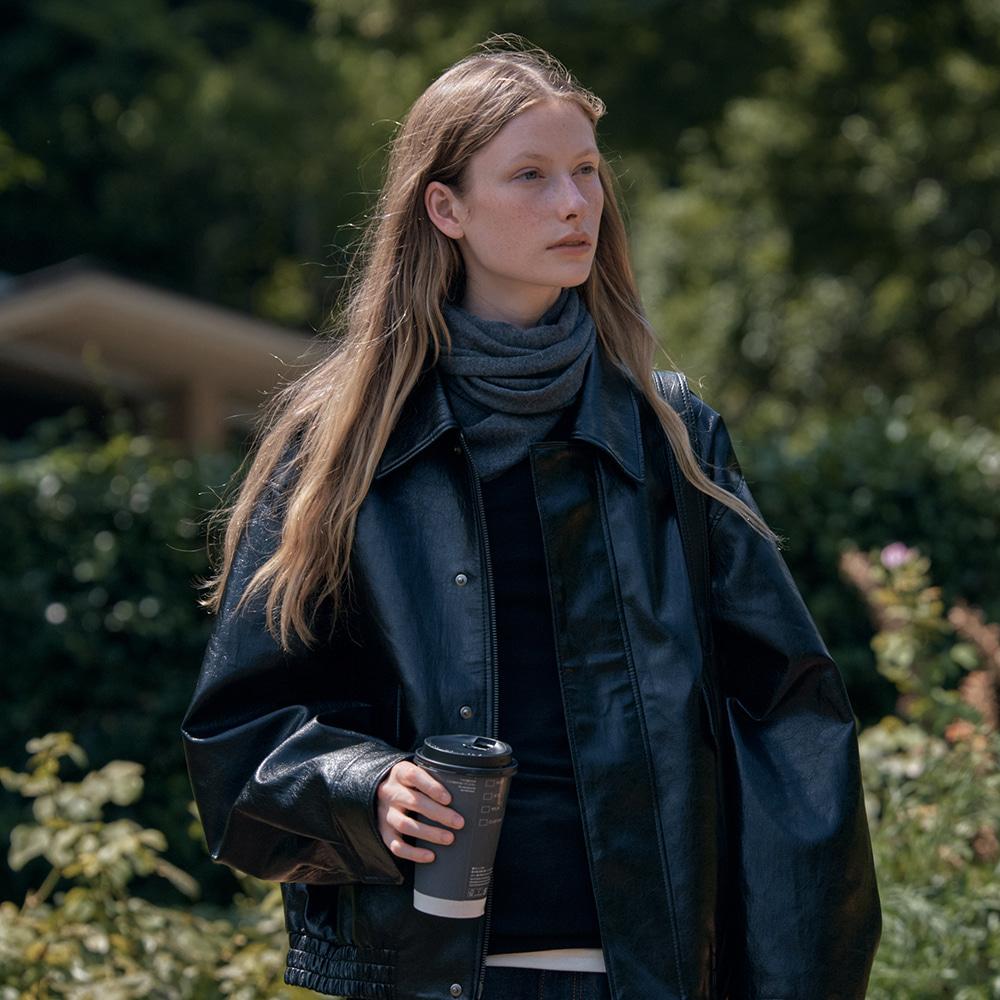 SIOT4154 페이크 레더 코어 블루종_Black