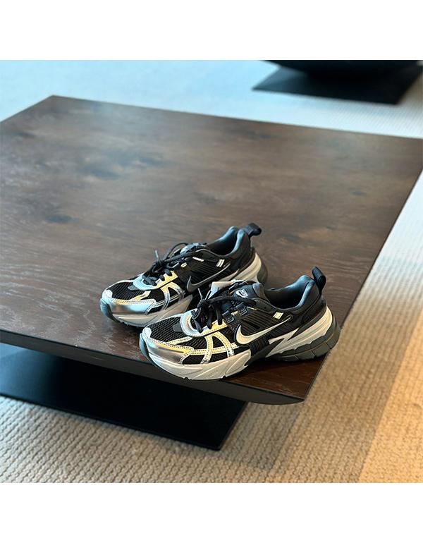 (최저가 마감) NIKE W V2K RUN BLACK METALLIC SILVER-ANTHRACITE