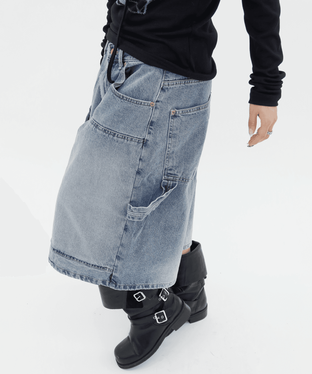모드니치 BIG POCKET BERMUDA PT