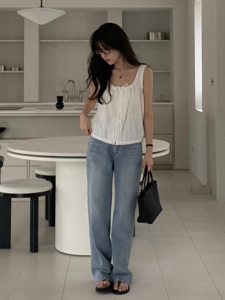 (M사이즈당일) 베르가못 모리나 연청 일자핏 데님