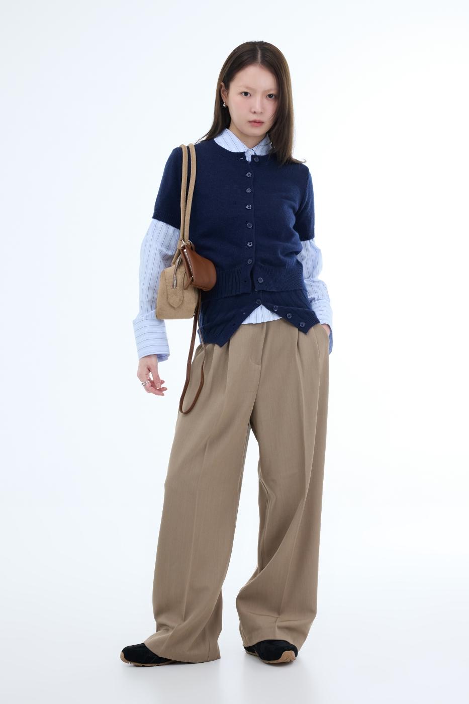 포르테나 아카브 버튼 세트 스웨터