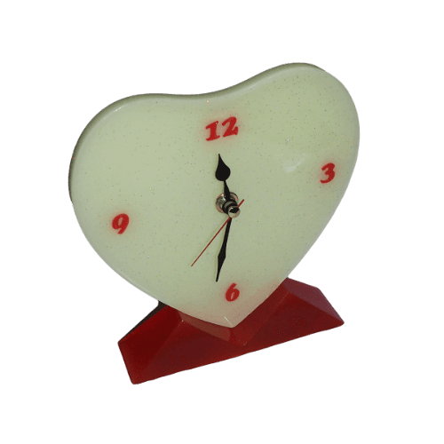 heart butter table clock