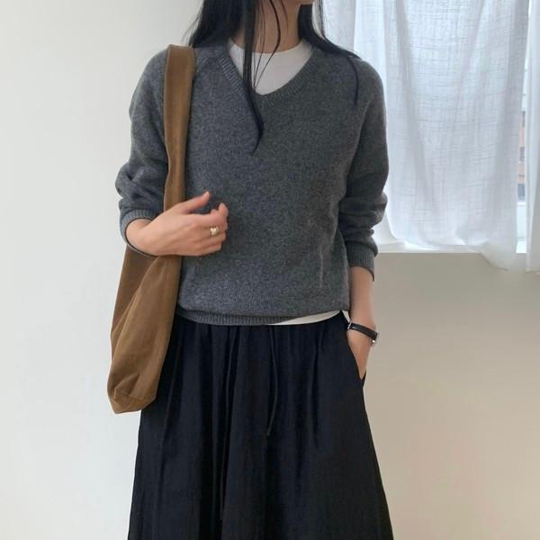 Plain wool knit (2c)