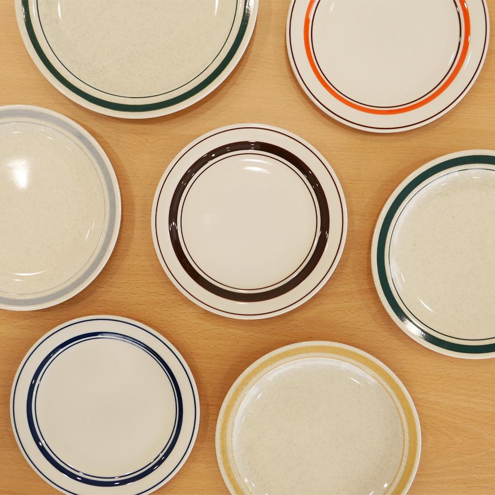 카네수즈 접시 브런치 레트로접시 스노우톤 노블