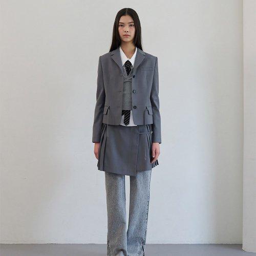 THREE BUTTON BELTED BLAZER