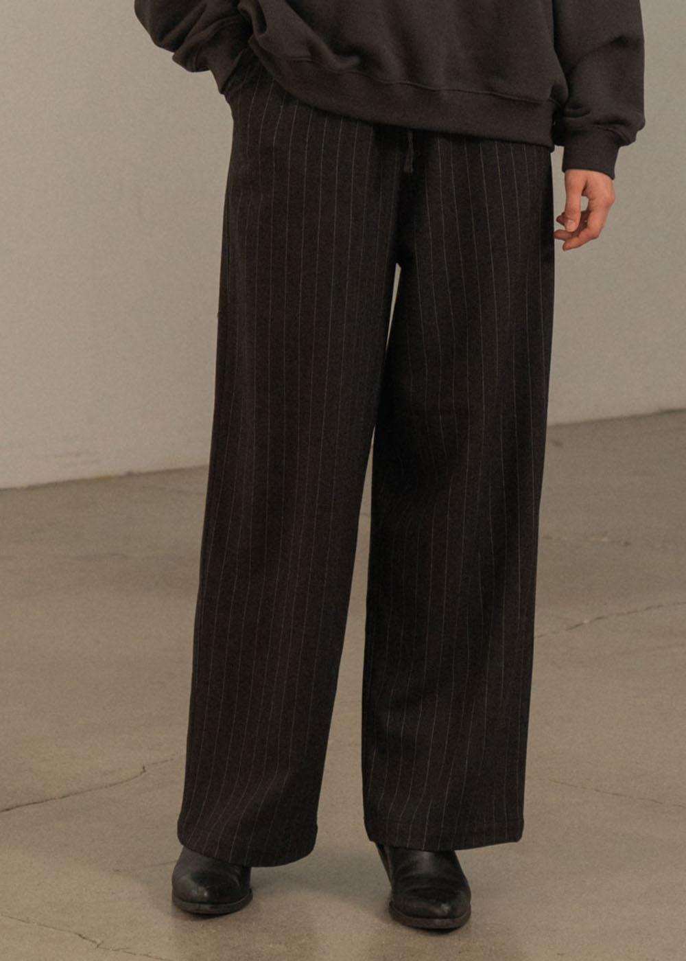 Wool Stripe Slacks (Charcoal)