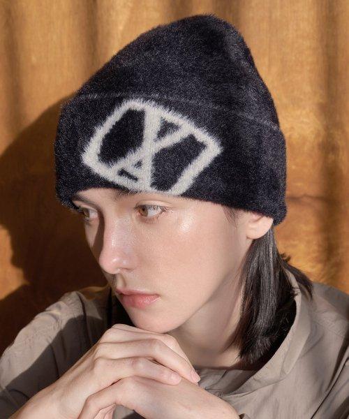 VA 스퀘어 자가드 앙고라 비니 블랙